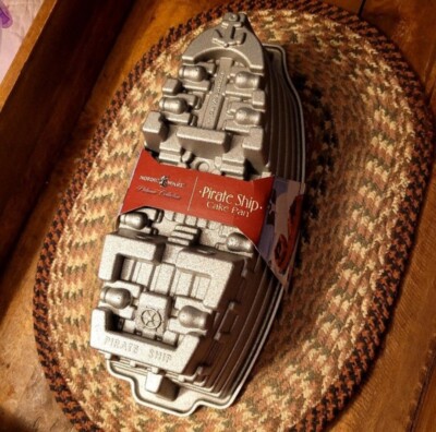 Nordic Ware Pirate Ship Cake Pan 10 Cup 2.5 Liters Non Stick New Birthday 