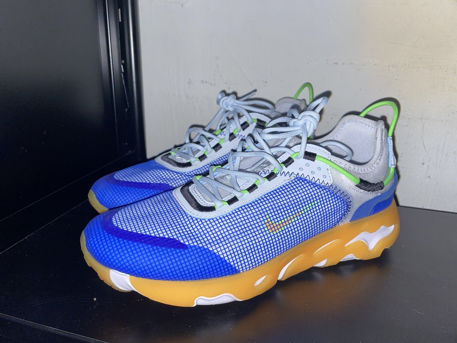 Nike React Live Premium - image 1