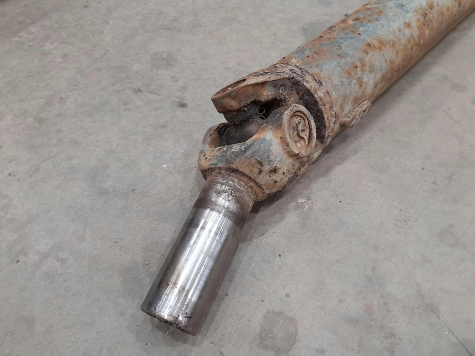 93 - 96 Ford E-350 7.5L Rear Driveshaft Propeller Shaft 158" Wheelbase OEM - Изображение 4 из 4