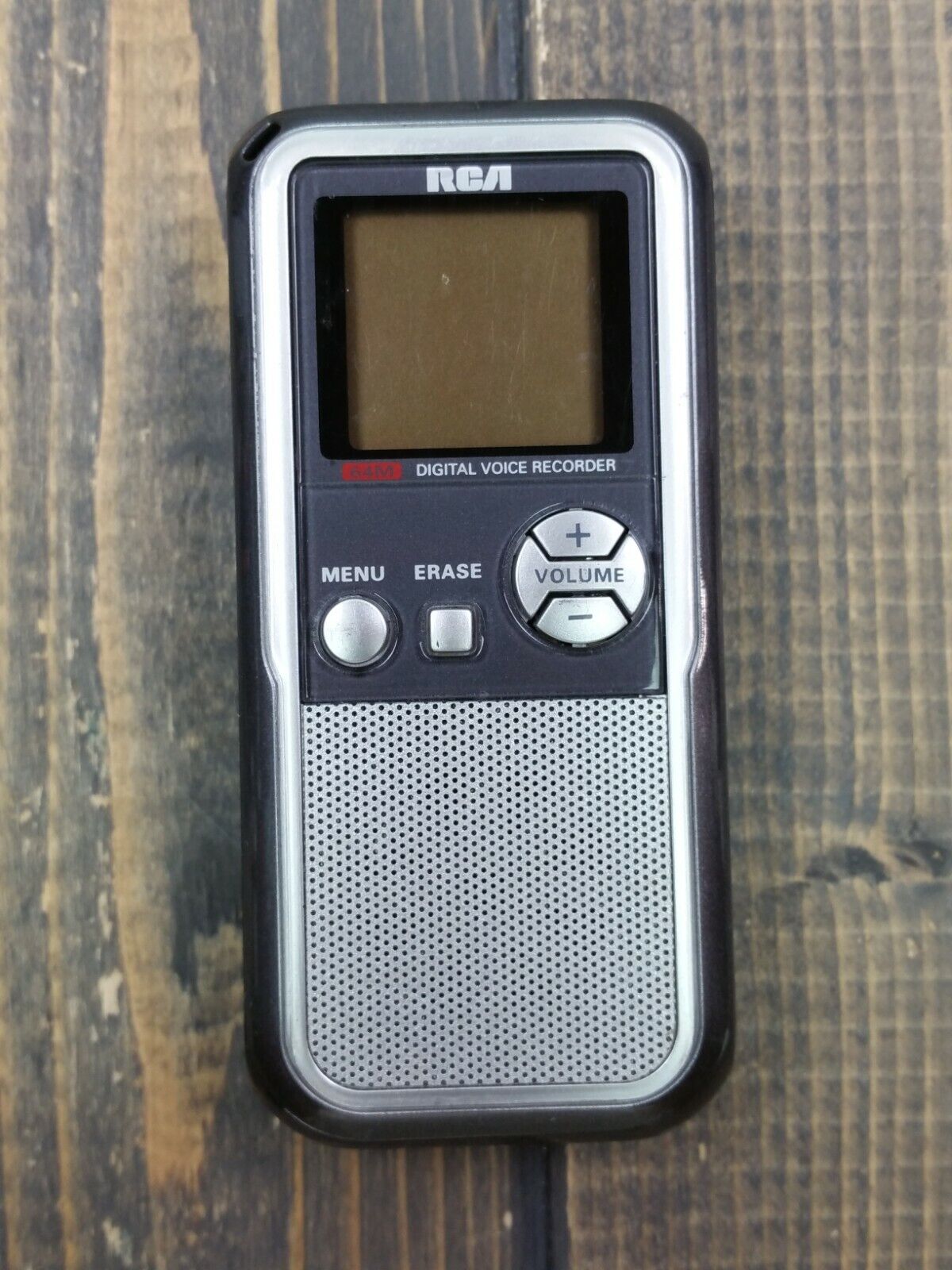 RCA RP5022A Digital Voice Recorder Dictaphone 64M Silver