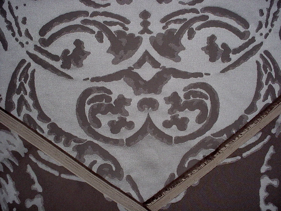2-1/2Y Brunschwig et Fils GDT4476 Marquina Argenta Drapery Upholstery Fabric - Image 4 of 4
