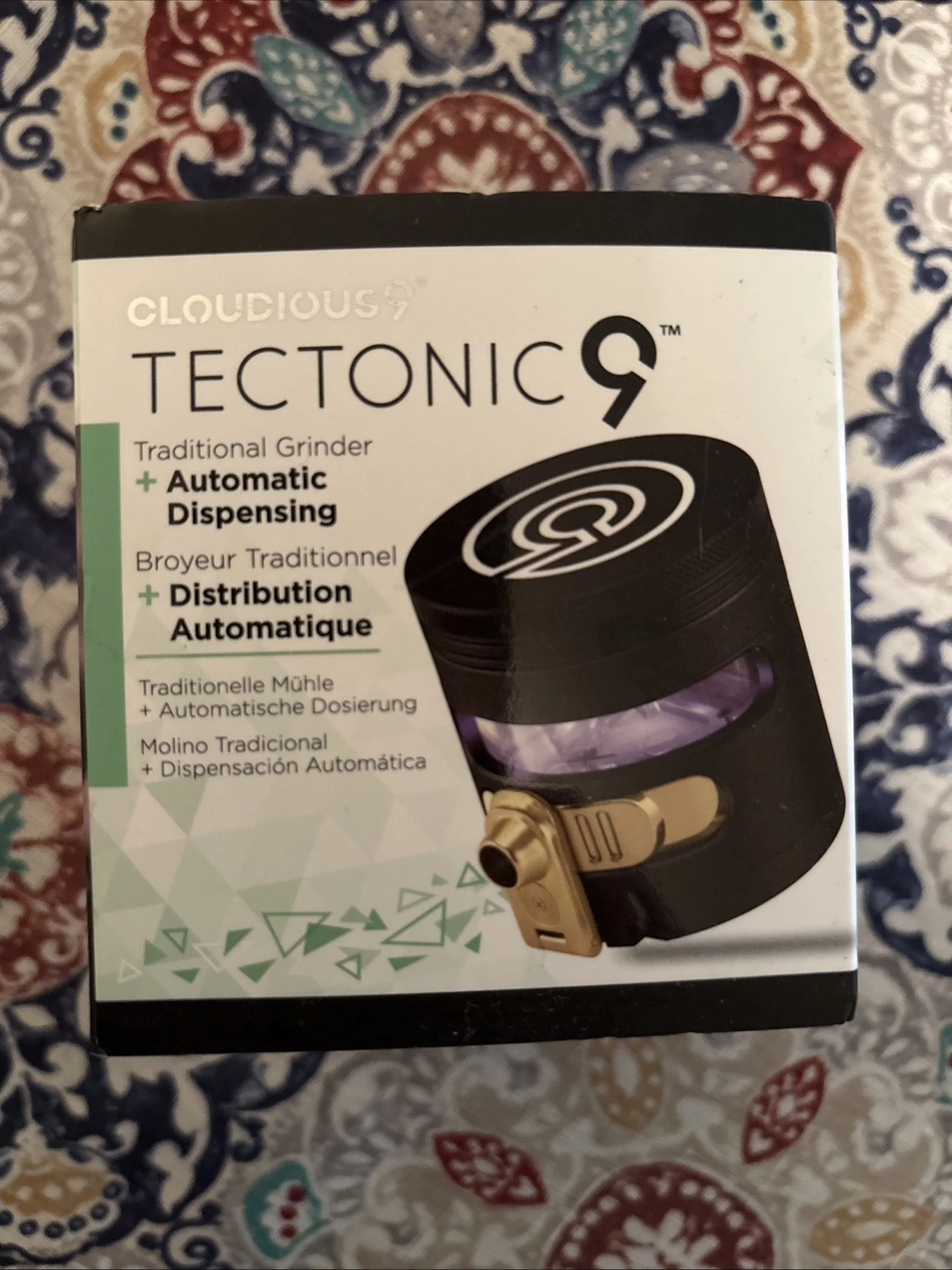Tectonic9 Herb Grinder Automatic Electric Herbal Spice Dispenser Large 2.5"
Opens in a new window or