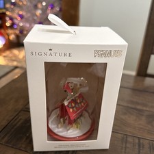 2025 Hallmark Signature Peanuts SNOOPY  WOODSTOCK DOGHOUSE Cloche Ornament