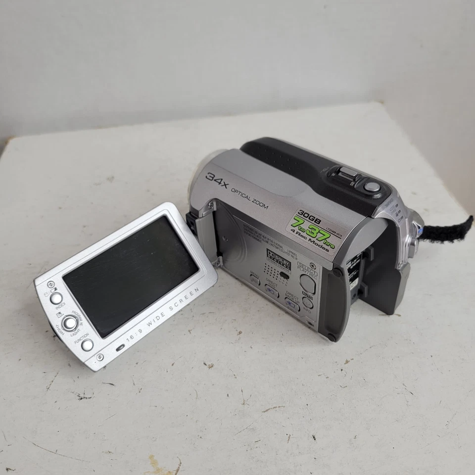 JVC Everio GZ-MG130U 30GB Hybrid HDD Camcorder 34x Optical Zoom - Image 4 of 4