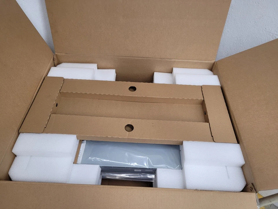 HP SureStor G3 2U12 AC PSU PLATINUM SAS Storage Array SP-3212-E12 3.5" HDD JBOD - Image 4 of 4