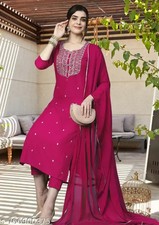 Aparna Apparel Women's Rayon Blend Embroidered Kurta with Pant and Plain Dupatta