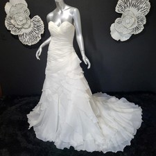 NWT 1580 DEMETRIOS 4/6 IVORY OFF WHITE RUCHED RUFFLED STRAPLESS WEDDING DRESS