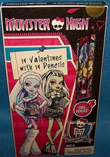 Valentines Day Cards Box of 14 Monster High with Pencils