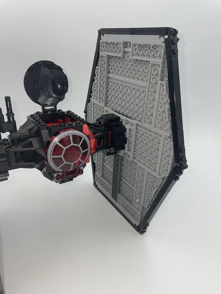 LEGO 75101 Star Wars Episode 7 First Order Special Forces TIE Fighter - Image 4 of 4