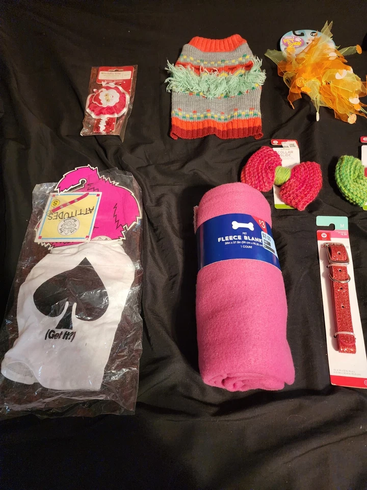 Dog Clothes Lot of 10 Pieces Size Xs-small - Image 2 of 3