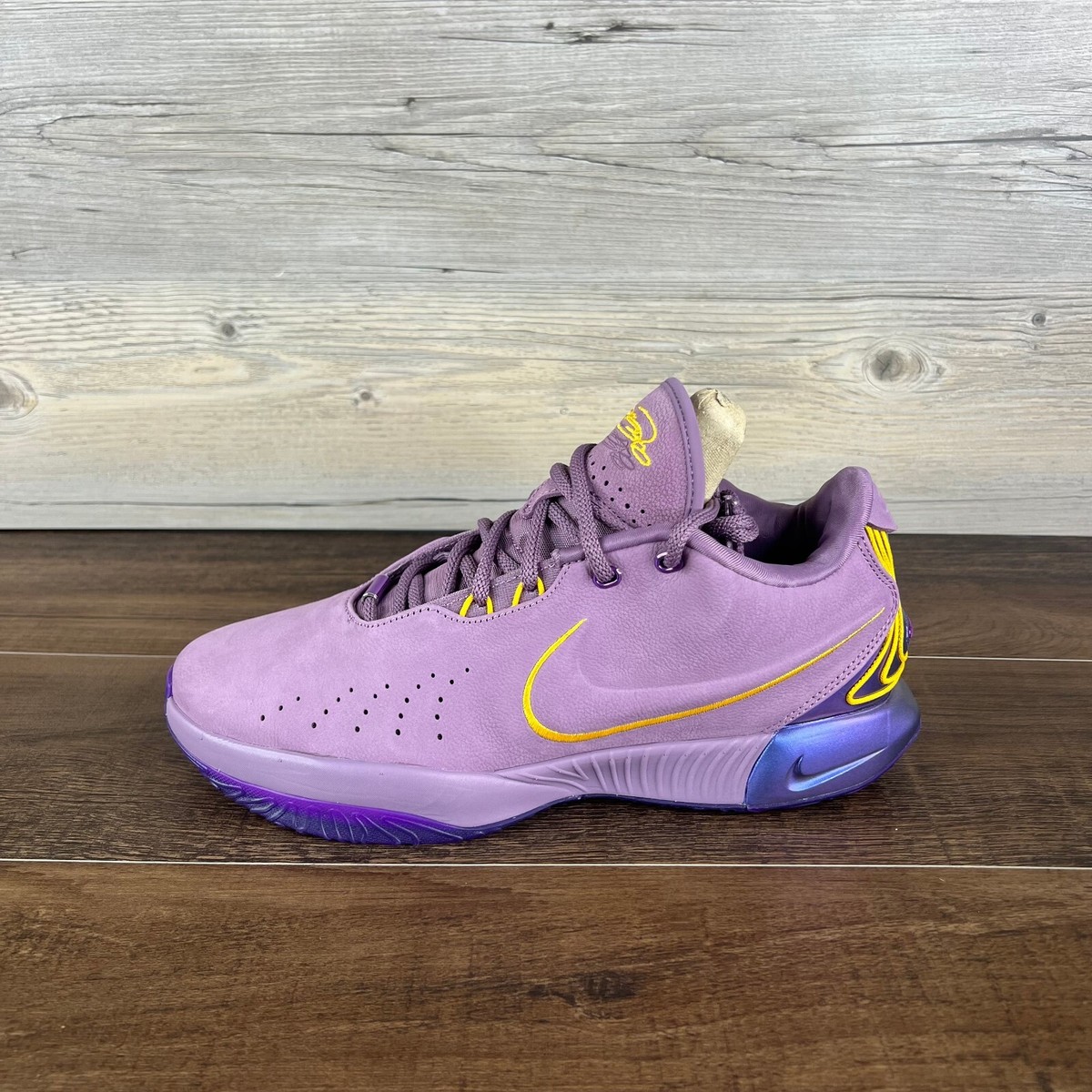 Lebron 21 Freshwater Mens Size 11 Violet Dust Purple Cosmos FV2345