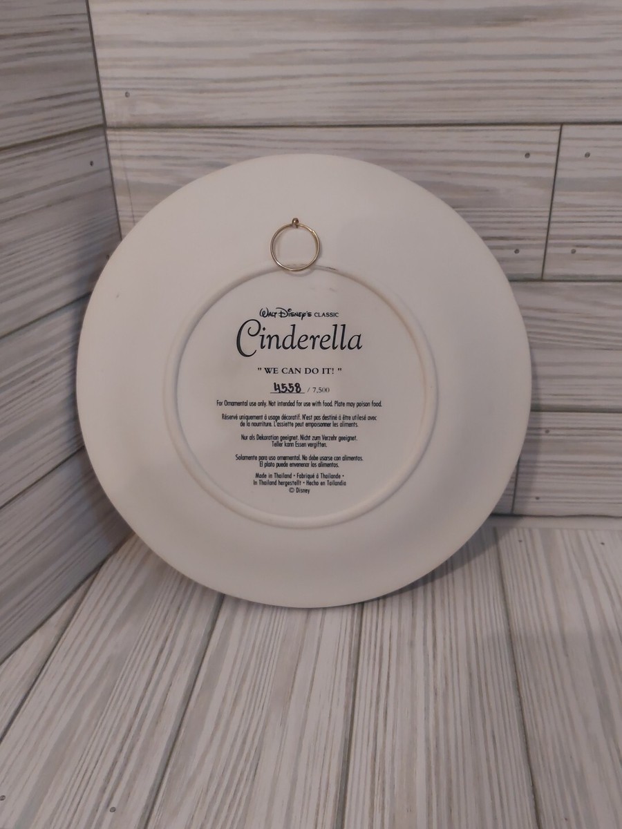Rare Disney 3D Cinderella Collectible Plate 