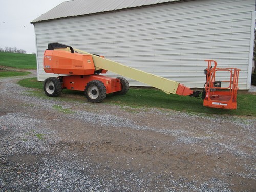 2012 JLG 600S 60’ 4WD Diesel Telescopic Boom Lift