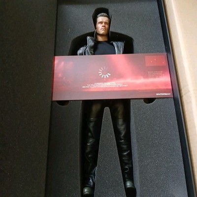TERMINATOR 2 JUDGMENT DAY T-800 18'' FIGURE VHTF OPEN BOX ENTERBAY HONG KONG 