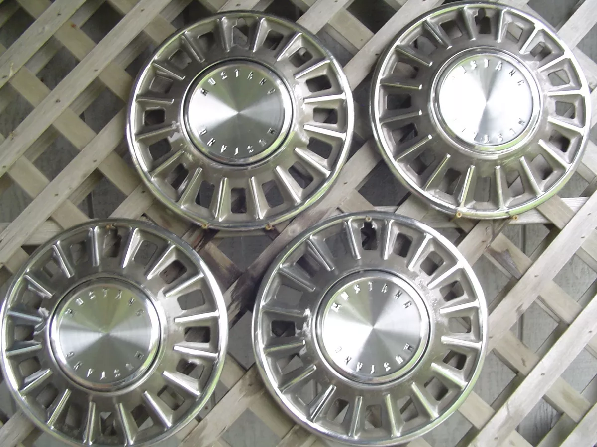 1968 mustang hubcaps deals