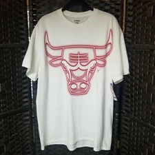 UNK Bulls Tshirt, Men's Size L [B16]