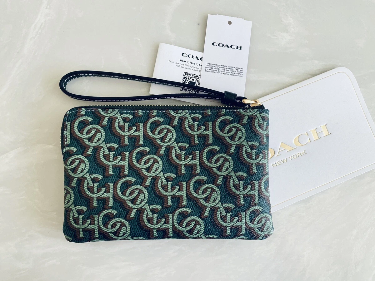 NWT COACH GREEN MONOGRAM PRINT CORNER ZIP WRISTLET CF548 | eBay