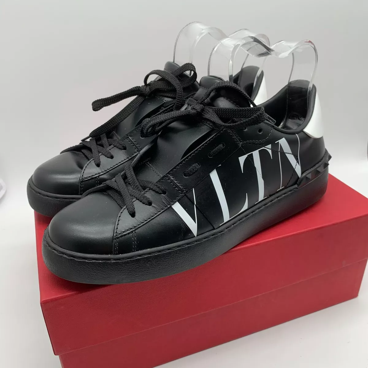 Sneaker open deals vltn