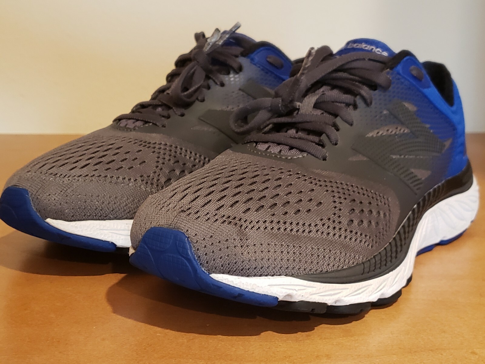 NEW BALANCE Men's 940v4 Running Shoes 