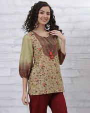 Women Floral Print Straight Kurti
