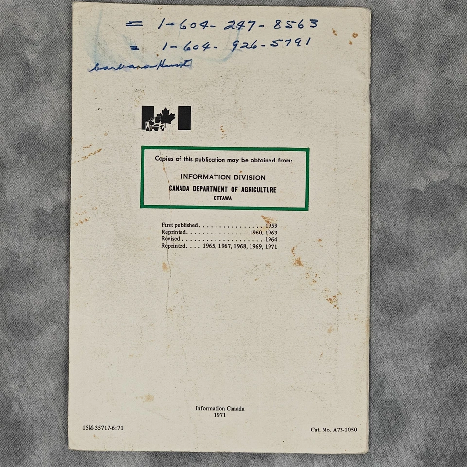 1964 Salads Cookbook Pamphlet Canada Dept of Agriculture Publication 1050 - Image 2 of 4