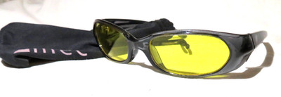 MEC Mountain Equipment Company  ''Chiro'' Sunglasses Blue plastic frame