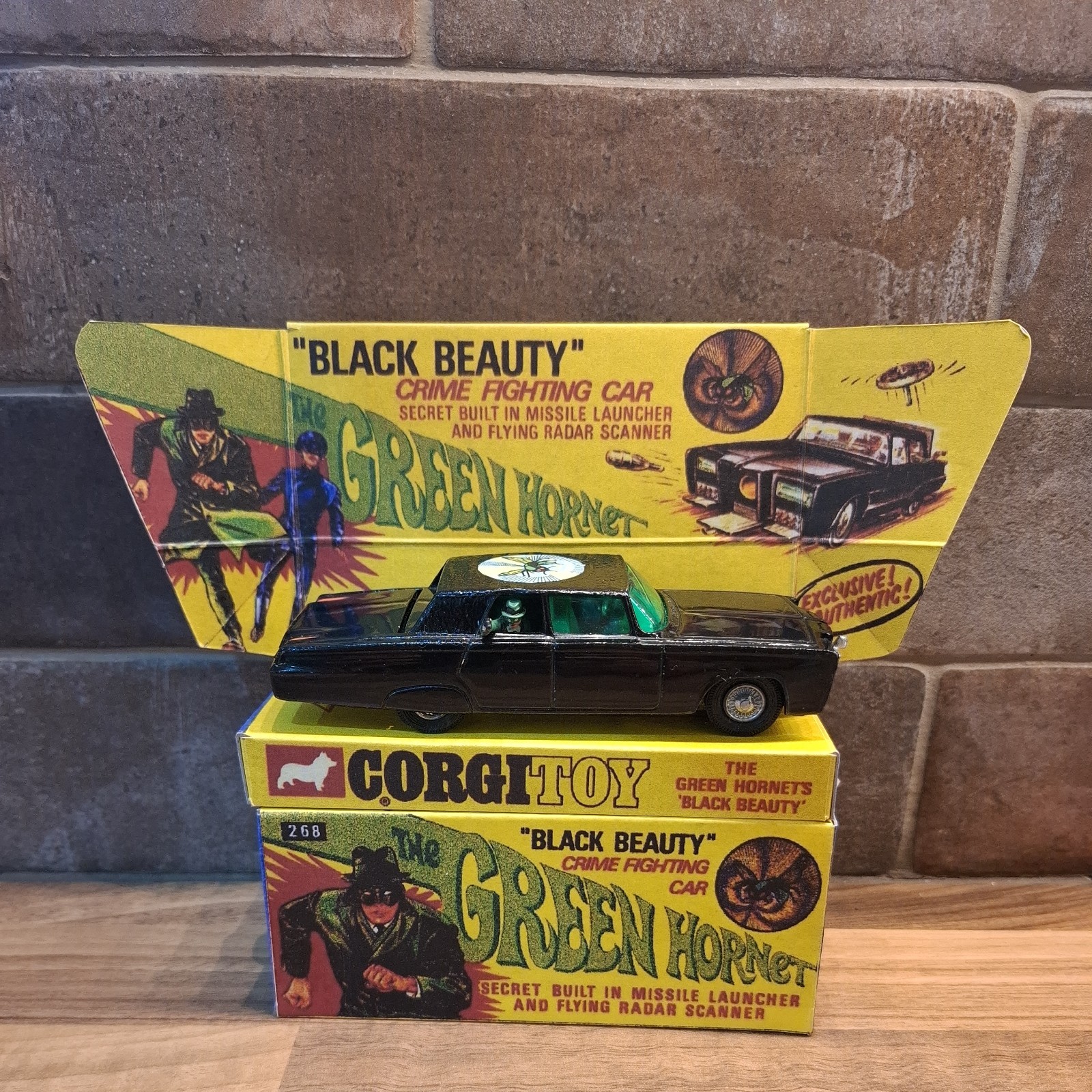Corgi 268, Green Hornet - Free Price Guide & Review