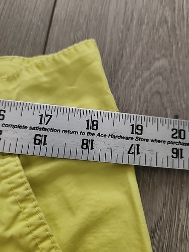 Vintage Sean John Men's 34 Y2K Yellow Cargo Baggy Shorts Skater Grunge 90's CA - Picture 8 of 16