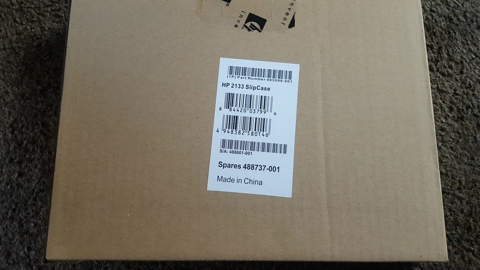 HP Brand 11 Inch x 7 Inch Neoprene Tablet Case  - Image 2 of 2