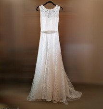 Devotion Bridal Wedding Dress Size S Crystal Beaded Lace A Line Fit Flare White