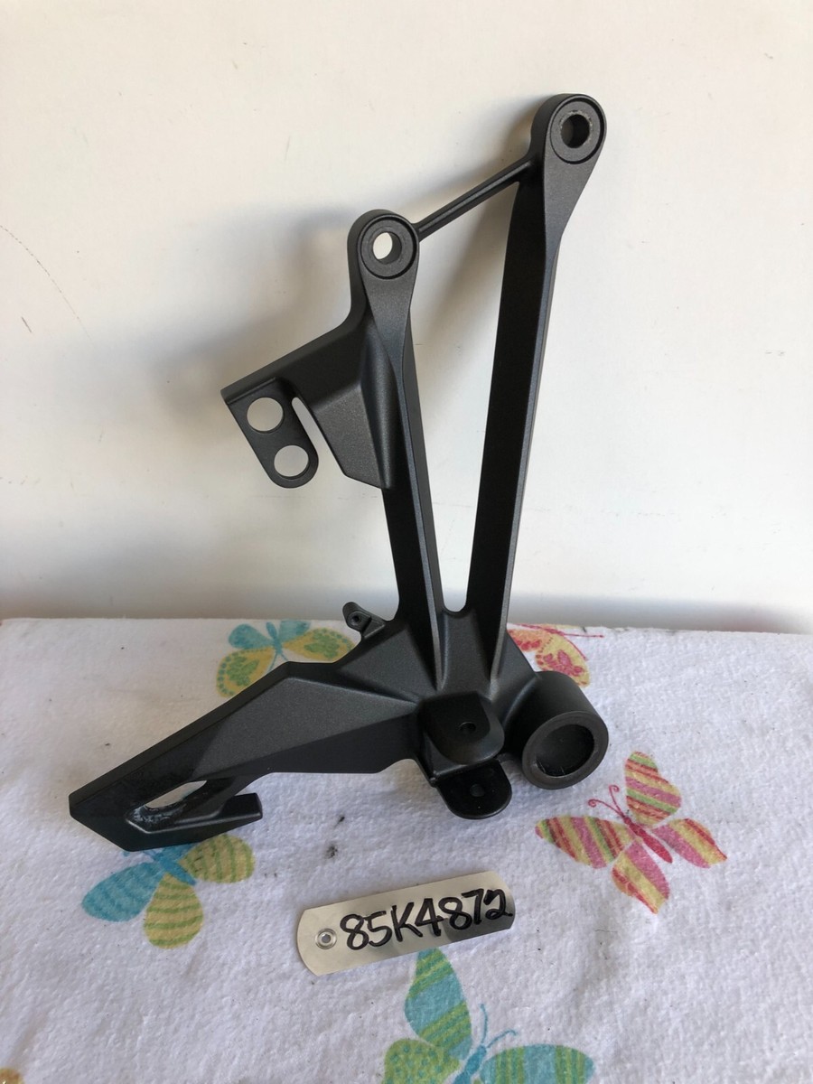 KAWASAKI ZX 1000 W NINJA 1000 2018 RH PILLION PEG BRACKET OEM