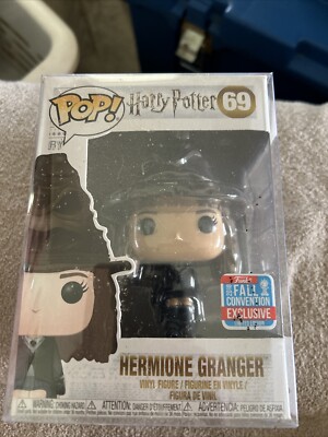 Funko Pop! Vinyl: Harry Potter - Hermione Granger (w/ Sorting Hat) NYCC - Barnes