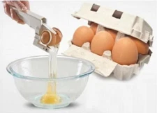 1x Egg Cracker Separator Handheld Egg Openers Breaker Kitchen Gadget Tool