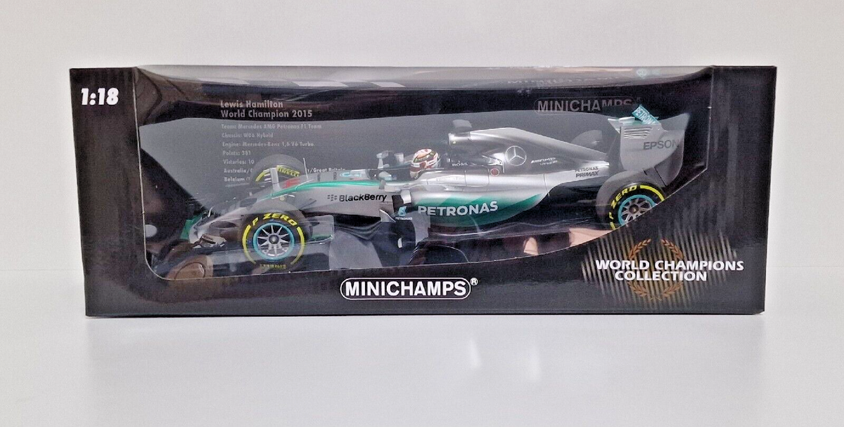 Minichamps 1:18 Model Car Mercedes AMG W06 Hamilton World Champion