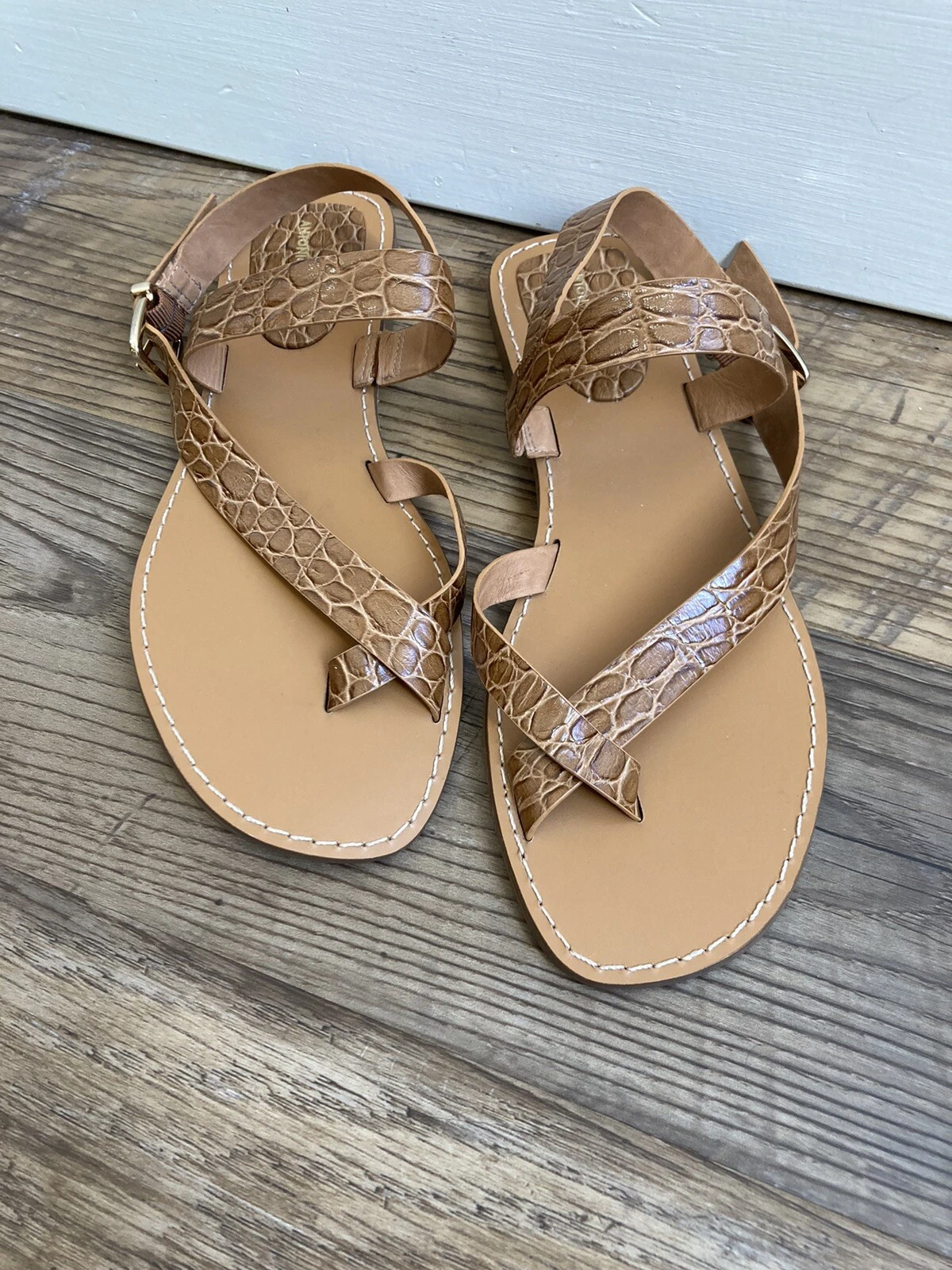 antonio melani sandals 9M Flat Faux Animal Skin Brown Strappy