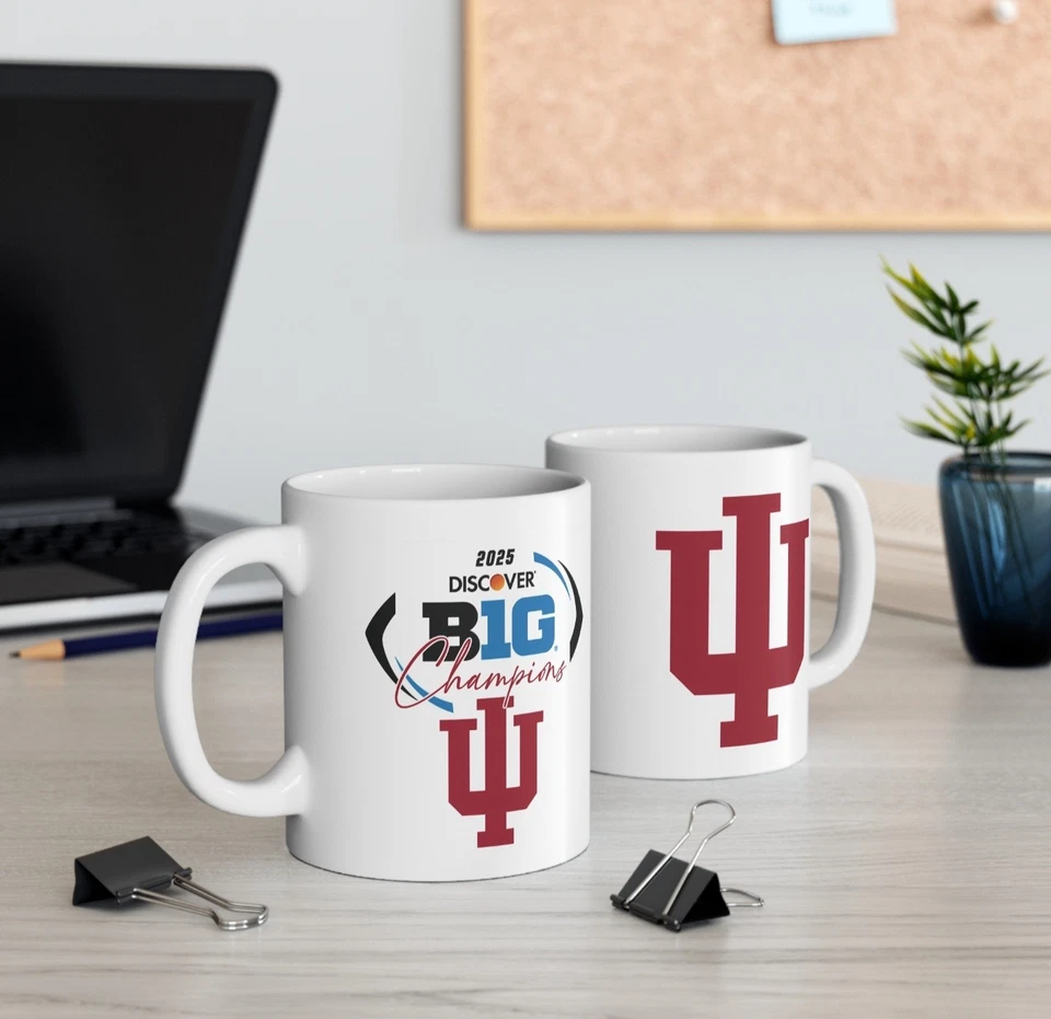 Taza de café Big 10 Champions 2025 de 15 onzas. Indiana Hoosiers Foto 3 de 3