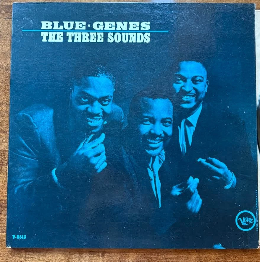 The Three Sounds – Blue Genes LP [1st US Press, Mono] VERVE V-8513 Foto 2 de 4