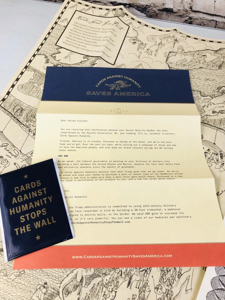 Cards Against Humanity Saves America Day One STOP THE WALL Mapa CAH  Foto 3 de 4
