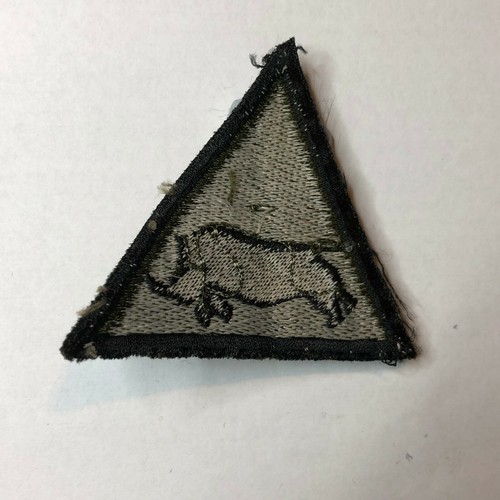 1st Armoured Division Charging Rhino Badge Patch Subdued Olive Green Original - Picture 4 of 4