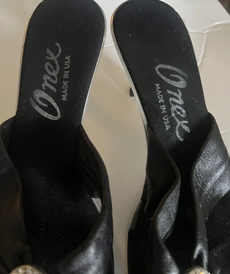 Zapatos de vestir Finest by Onex Lotus de cuero platino 11 M para mujer negros estrás Foto 3 de 4