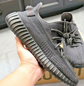 yeezy boost 350 v2 black fu9006