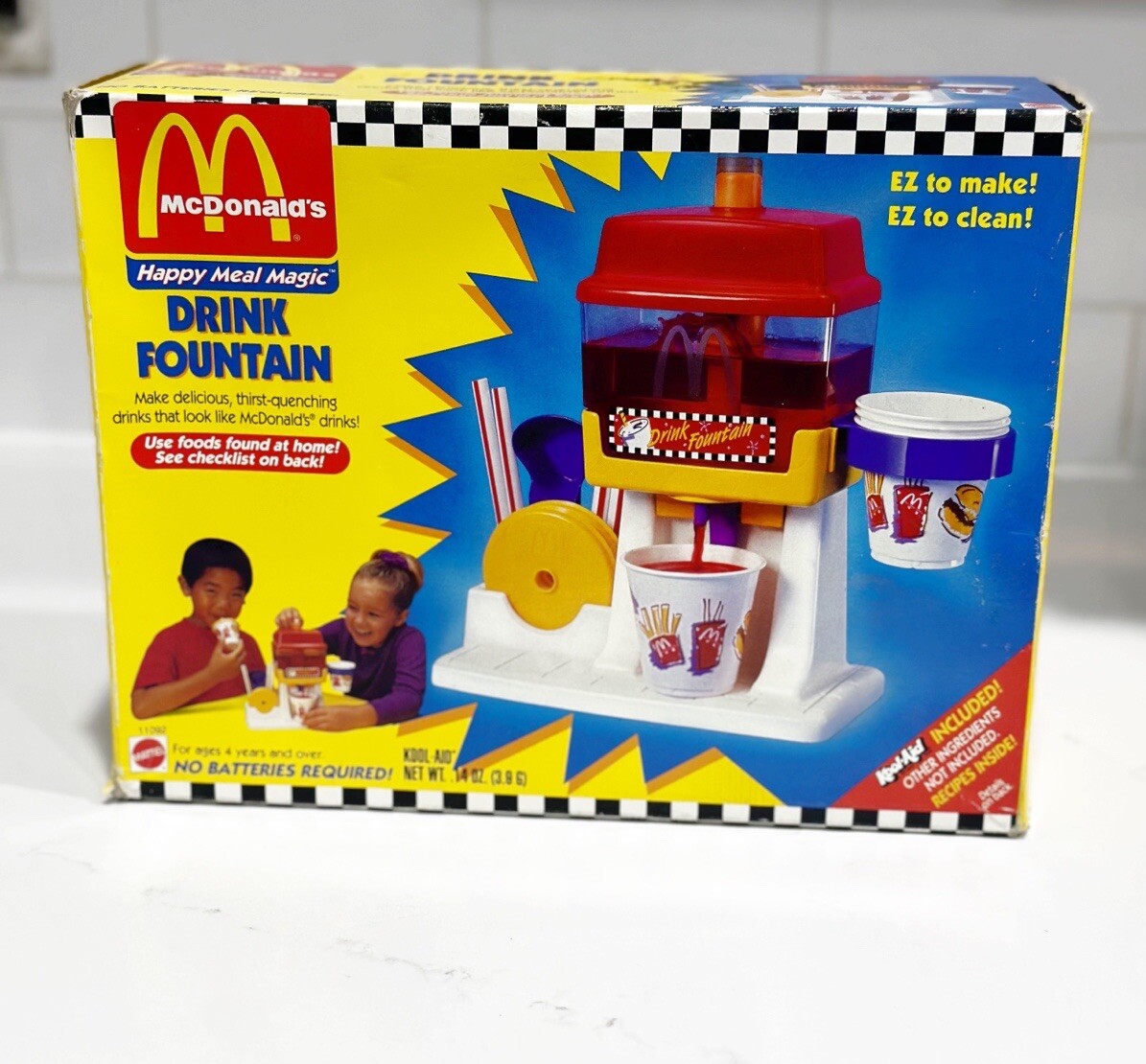 New Sealed VTG 90's Nostalgia McDonald's Happy Meal Magic Drink