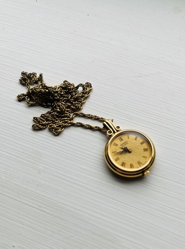 Lovely classic Vintage Gold Plated Ladies Vintage Seiko Quartz Pocket Watch - Picture 3 of 5