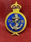 Lovely WW1/2 RNVR Royal Navy Volunteer Reserve Enamel Lapel badge JR Gaunt