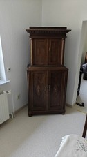 Antiker  Schrank mit Aufsatz um Ca 20 Jahrhundert – Massivholz, Vitrine /...