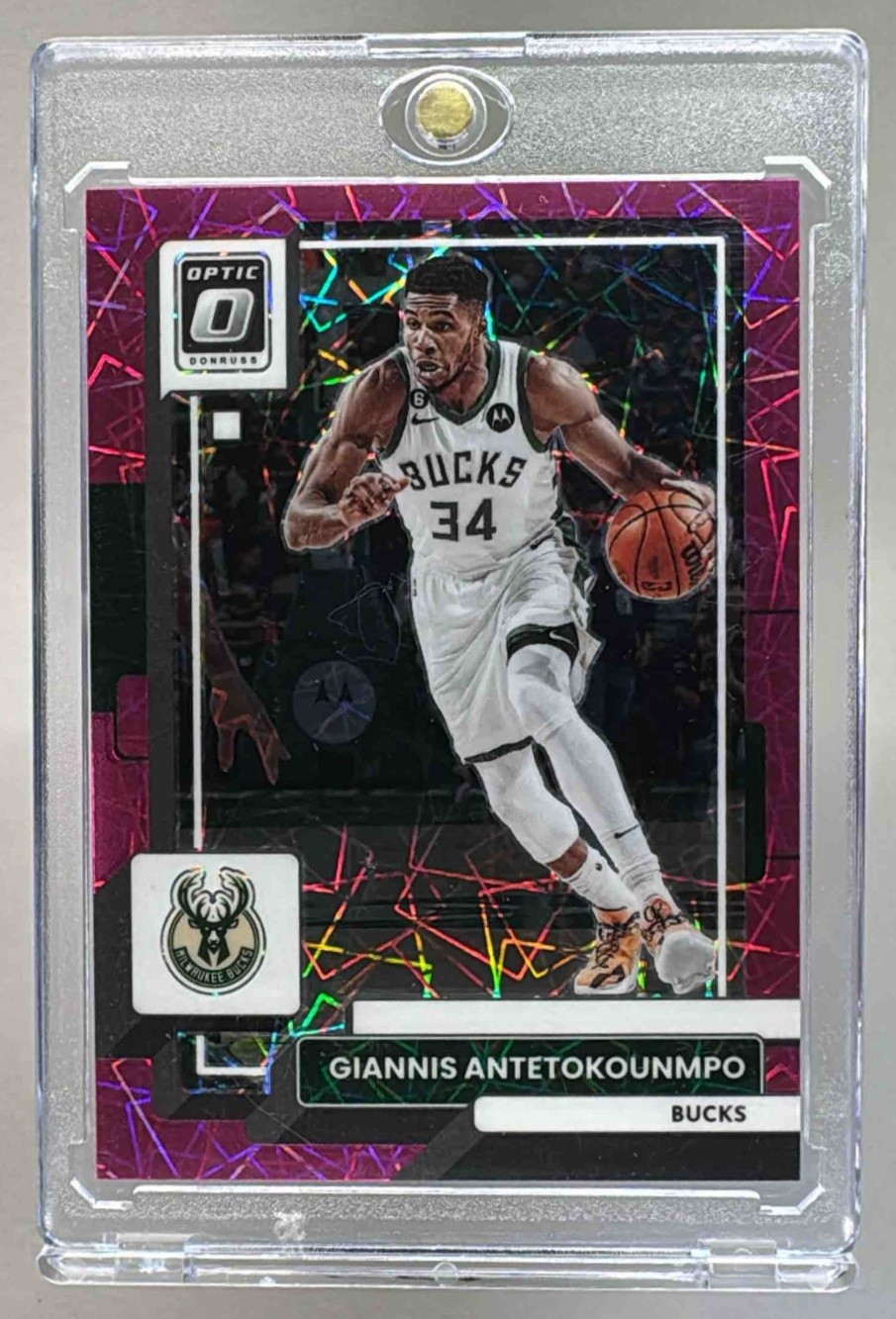 Giannis Antetokounmpo 2022 Panini Donruss Optic #75 Pink Velocity /79