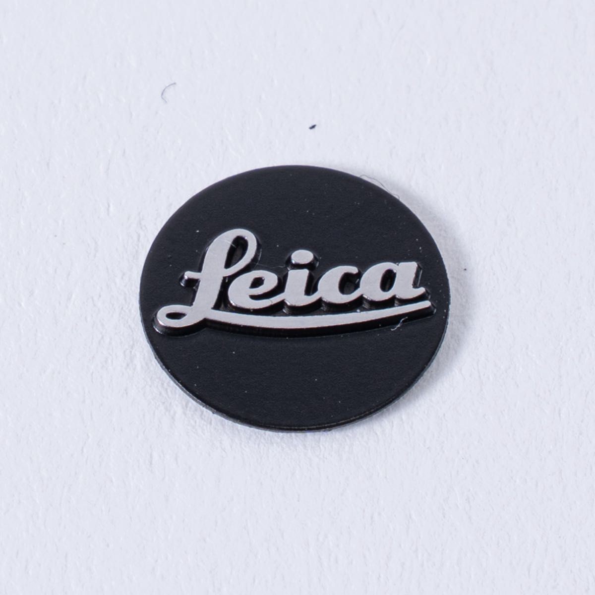 Leica 交換用ロゴバッジ Black 10mm M10/11 Q3 M6など Leica Replacement Black Logo Emblem 10mm for M6 M7 M8 M9 M10 M11