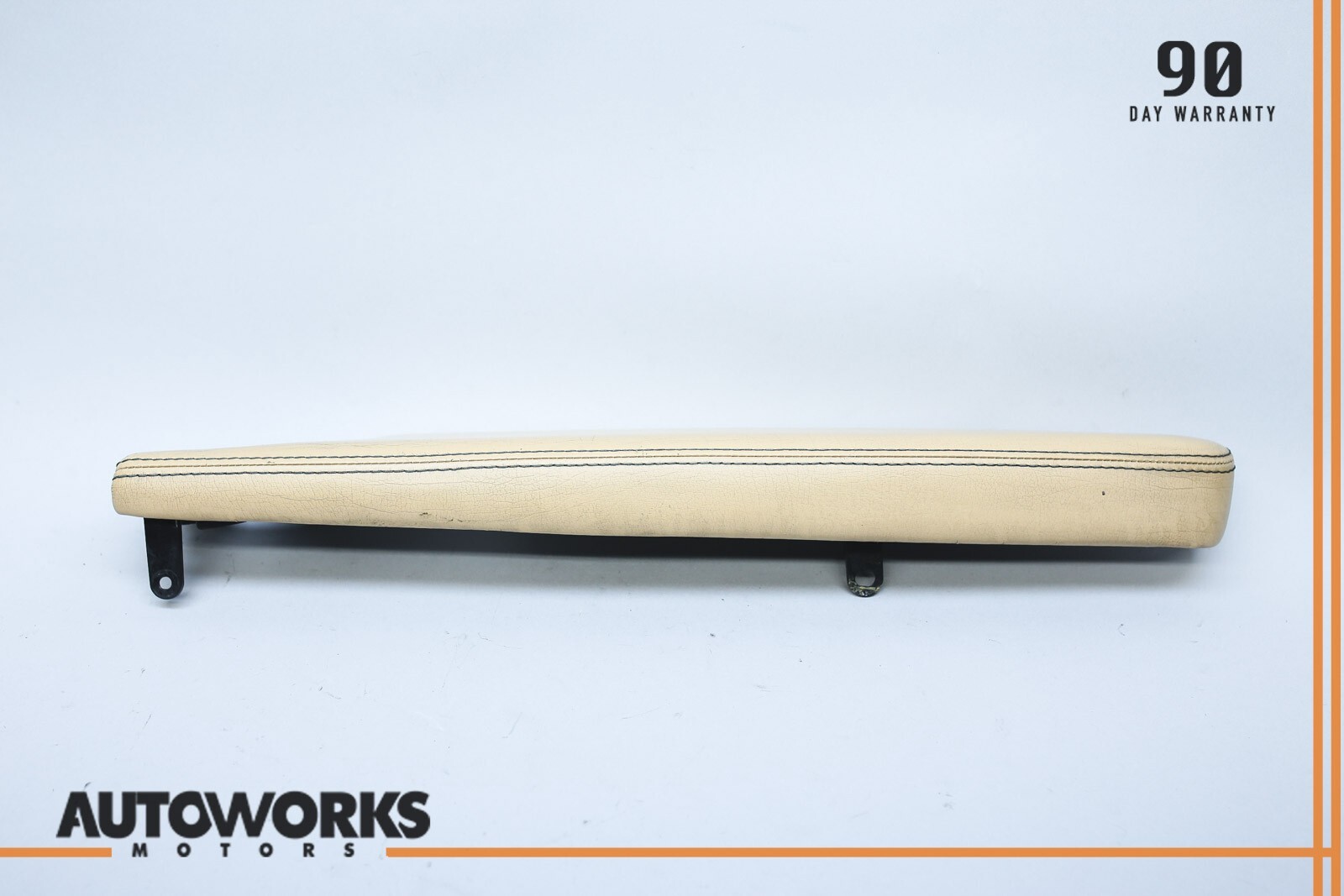 04-08 Maserati Quattroporte M139 Front Right Side Door Panel Armrest Trim OEM