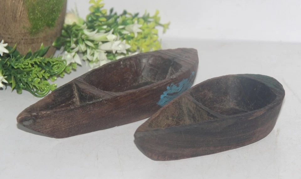 Antiguo cuenco tribal de madera tallado a mano de 1850 2 piezas y decorativo para guijarros 8704 Foto 4 de 4