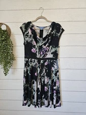 Simply Vera VERA WANG Navy Green Purple Floral Print Dress Size M Lace Detail 